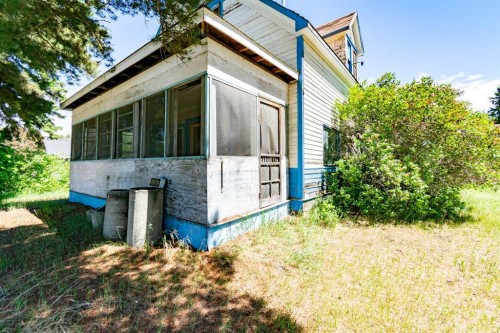 5107 52 Street, Mirror, AB 