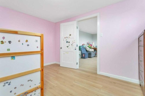 5606 58 Street, Lacombe, AB - Indoor