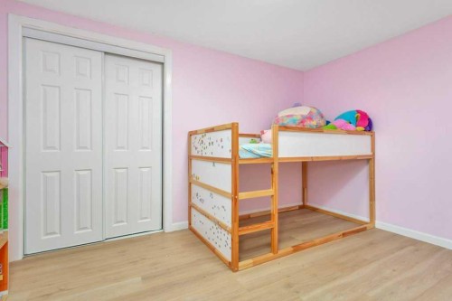 5606 58 Street, Lacombe, AB - Indoor