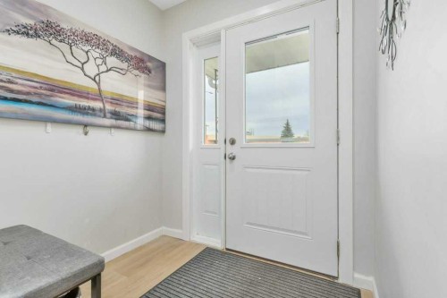 5606 58 Street, Lacombe, AB - Indoor Photo Showing Other Room