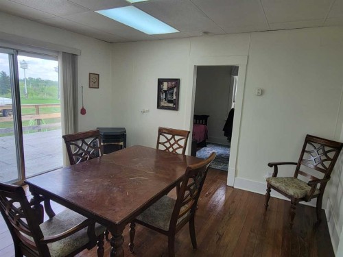 5205 52 Avenue, Castor, AB 