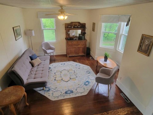 5205 52 Avenue, Castor, AB 