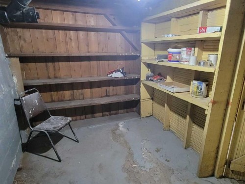 5205 52 Avenue, Castor, AB 