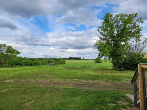 5205 52 Avenue, Castor, AB 