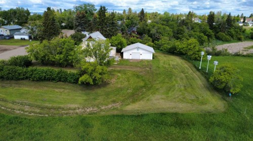 5205 52 Avenue, Castor, AB 