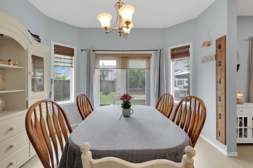 9 Lincoln Street, Sylvan Lake, AB 