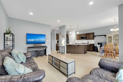 9 Lincoln Street, Sylvan Lake, AB 