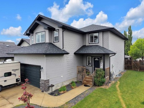 9 Lincoln Street, Sylvan Lake, AB 