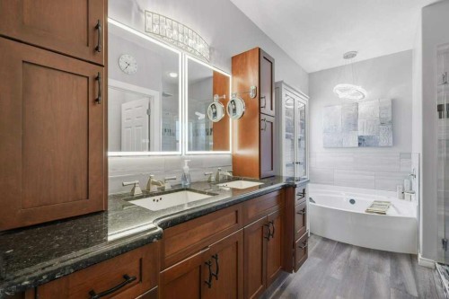 47 Ion Close, Red Deer, AB 