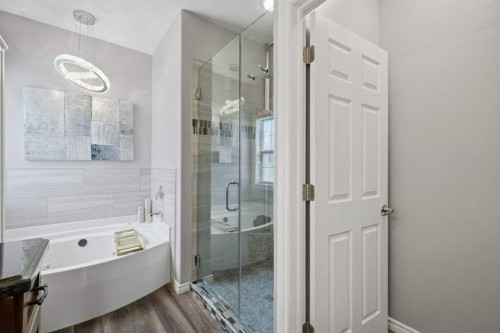 47 Ion Close, Red Deer, AB 
