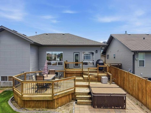 47 Ion Close, Red Deer, AB 