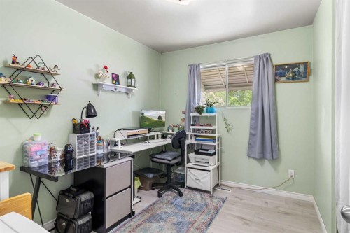 3206 44A Avenue, Red Deer, AB 