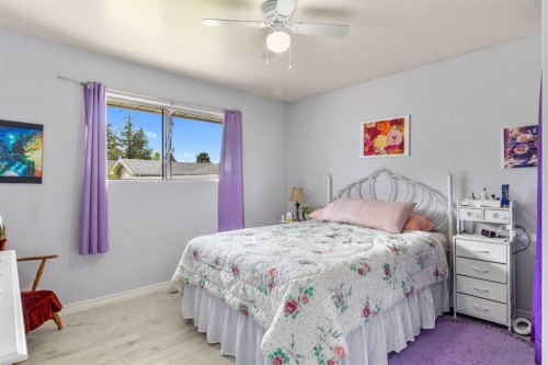 3206 44A Avenue, Red Deer, AB 