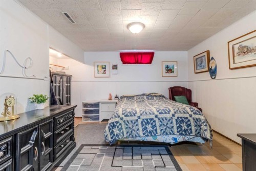 3206 44A Avenue, Red Deer, AB 