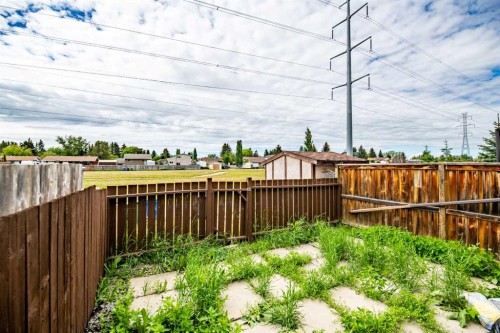 85 Baile Close, Red Deer, AB 