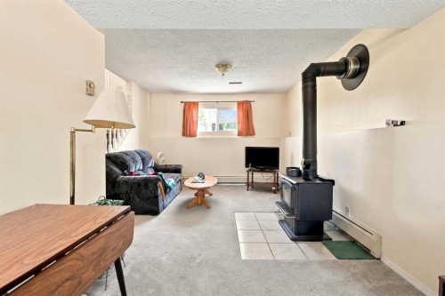 38 Meadowview Close, Sylvan Lake, AB - Indoor