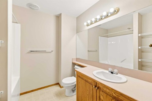39 Jenkins Drive, Red Deer, AB 