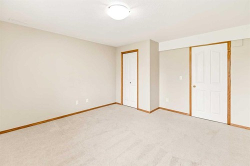 39 Jenkins Drive, Red Deer, AB 