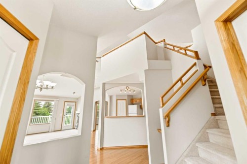 39 Jenkins Drive, Red Deer, AB 