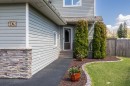 4828 55 Boulevard Close, Innisfail, AB 