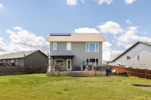 4828 55 Boulevard Close, Innisfail, AB 
