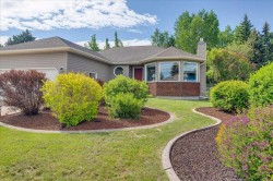 5363 36A Street  Innisfail, AB T4G 1E6