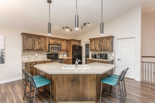 19 Carter Close, Red Deer, AB 