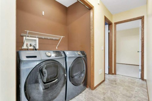 12 Oswald Close, Red Deer, AB 