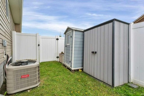 12 Oswald Close, Red Deer, AB 
