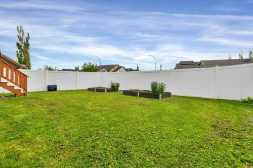 12 Oswald Close, Red Deer, AB 