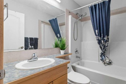 58 Drummond Close, Red Deer, AB 