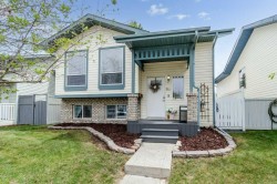 58 Drummond Close Red Deer, AB T4R 3E2