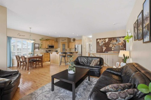 166 Lougheed Close, Red Deer, AB 