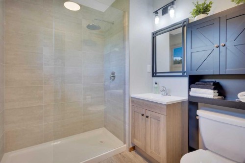 27 Warwick Drive, Red Deer, AB 