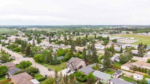 2314 19 Avenue, Bowden, AB 