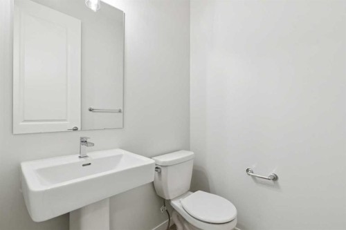 41 Belmont Row Sw, Calgary, AB 
