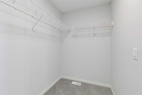 41 Belmont Row Sw, Calgary, AB 