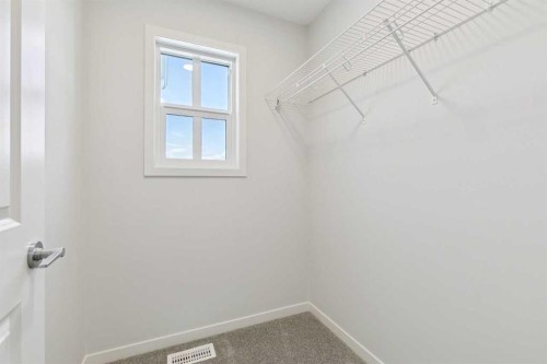 41 Belmont Row Sw, Calgary, AB 
