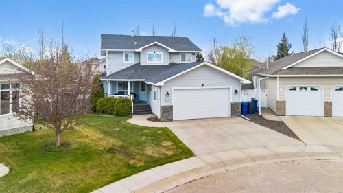 199 Adams Close, Red Deer, AB - Outdoor With Facade