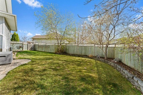 199 Adams Close, Red Deer, AB - Outdoor