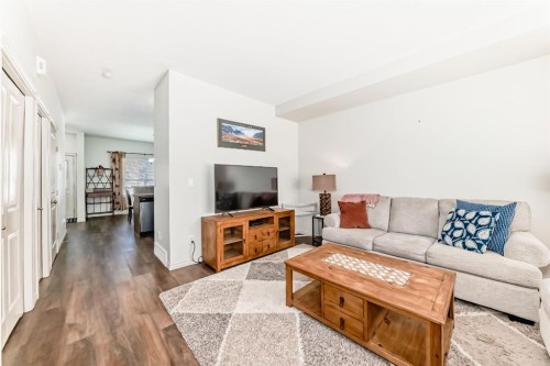 119-50 Lucky Place, Sylvan Lake, AB 