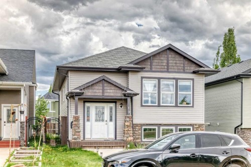 19 Charles Avenue, Red Deer, AB 