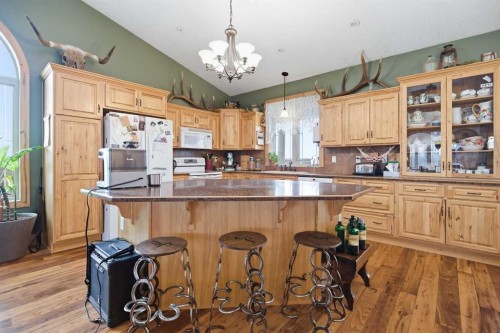 19472 Township Road 355, Big Valley, AB 
