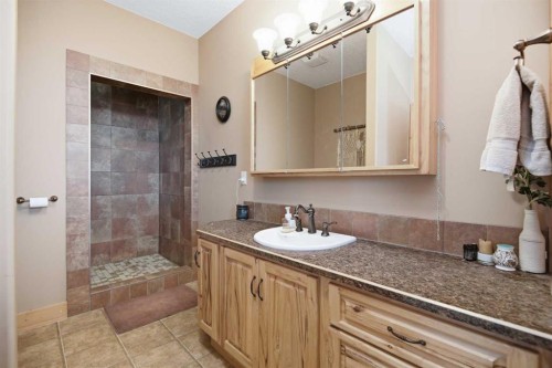 19472 Township Road 355, Big Valley, AB 