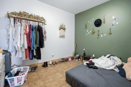 19472 Township Road 355, Big Valley, AB 
