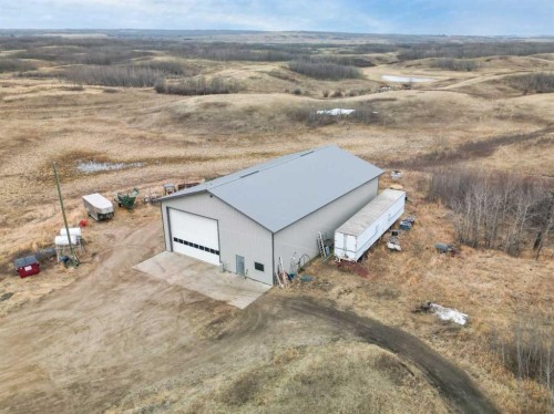 19472 Township Road 355, Big Valley, AB 
