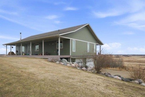 19472 Township Road 355, Big Valley, AB 