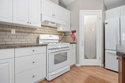 4919 Doncaster Avenue, Red Deer, AB 