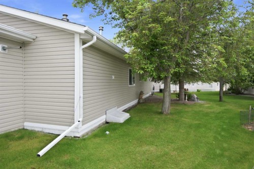 4919 Doncaster Avenue, Red Deer, AB 