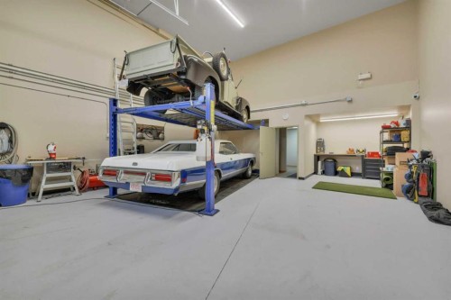 7-7471 Edgar Industrial Bend, Red Deer, AB 